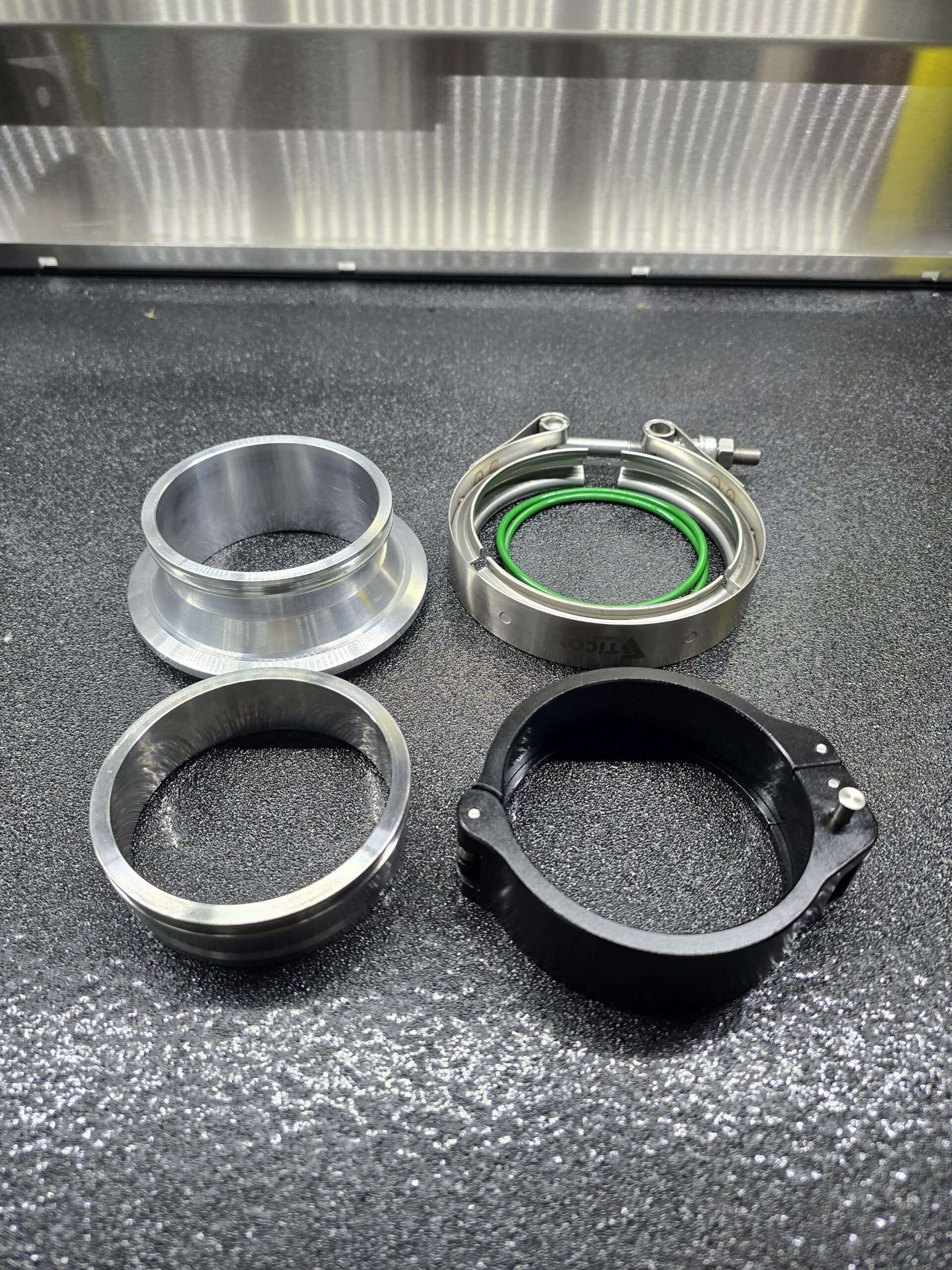 Mid & Large Frame S4 G42/45 Turbo To Tater Built Quick Loc Vanjen Flange With Clamp Setups 3